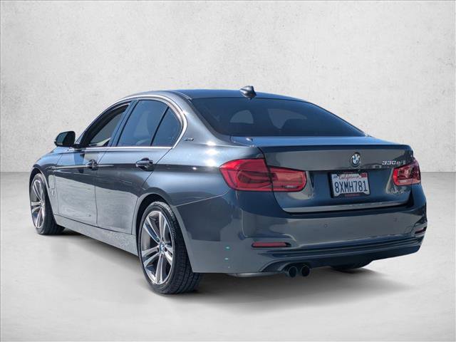 Used 2018 BMW 330e image 3