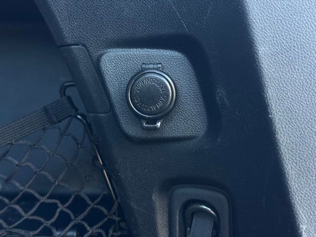 Used 2024 Subaru Outback Premium image 11