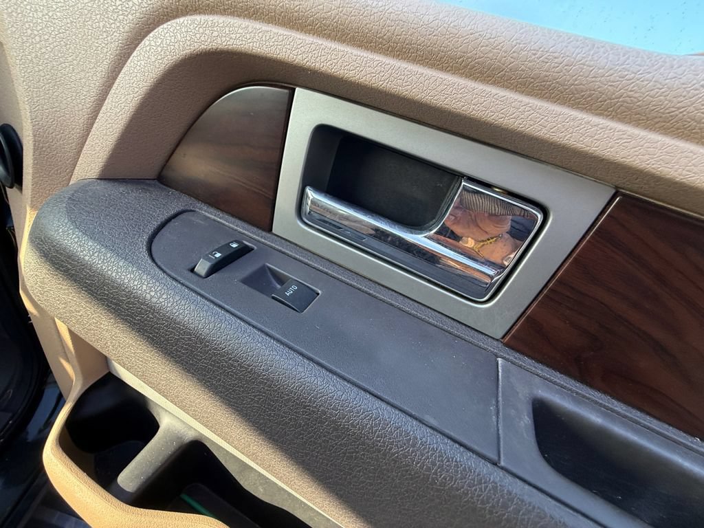 Used 2012 Ford F150 Lariat w/ Lariat Chrome Pkg AWD/4WD image 37