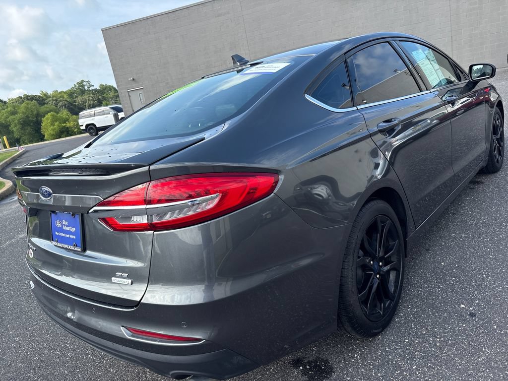 Certified 2019 Ford Fusion SE w/ Equipment Group 151A FWD image 22
