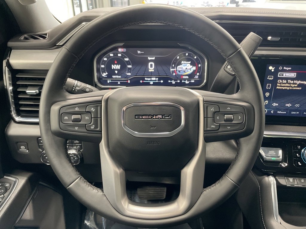 Used 2024 GMC Sierra 3500 Denali image 43