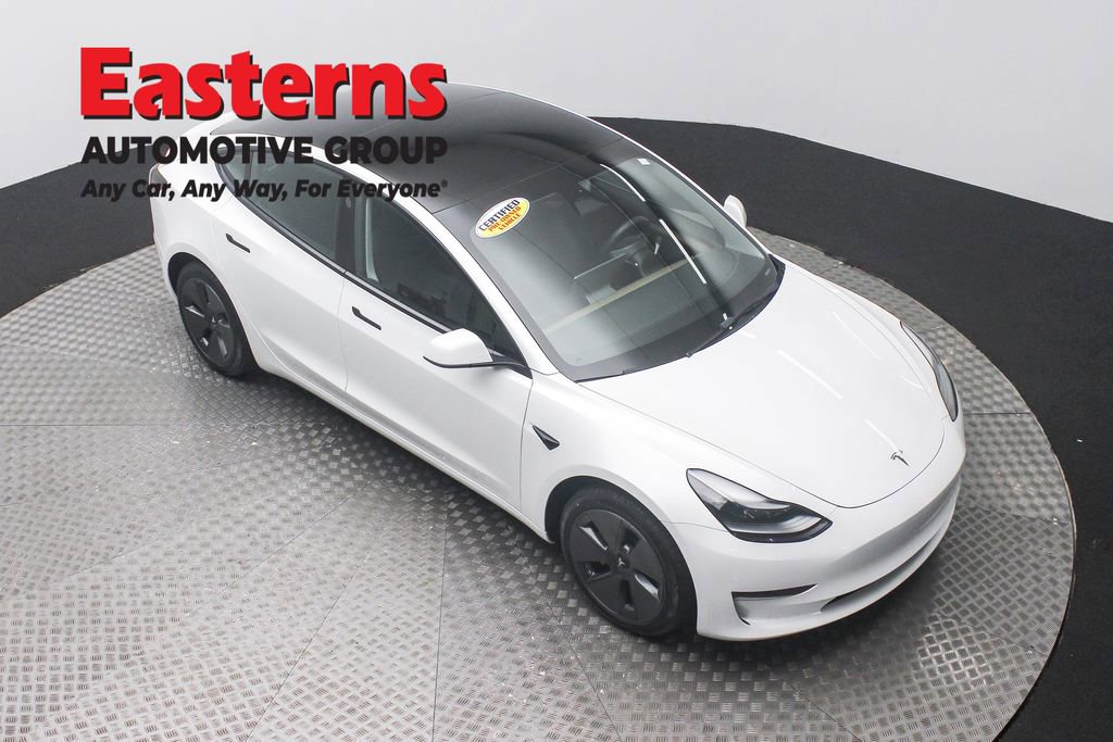 Used 2023 Tesla Model 3 Standard Range RWD image 3