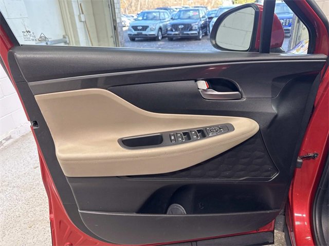 Used 2023 Hyundai Santa Fe SE image 5