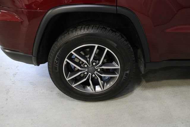Used 2019 Jeep Grand Cherokee Limited w/ Trailer Tow Group IV AWD/4WD image 36