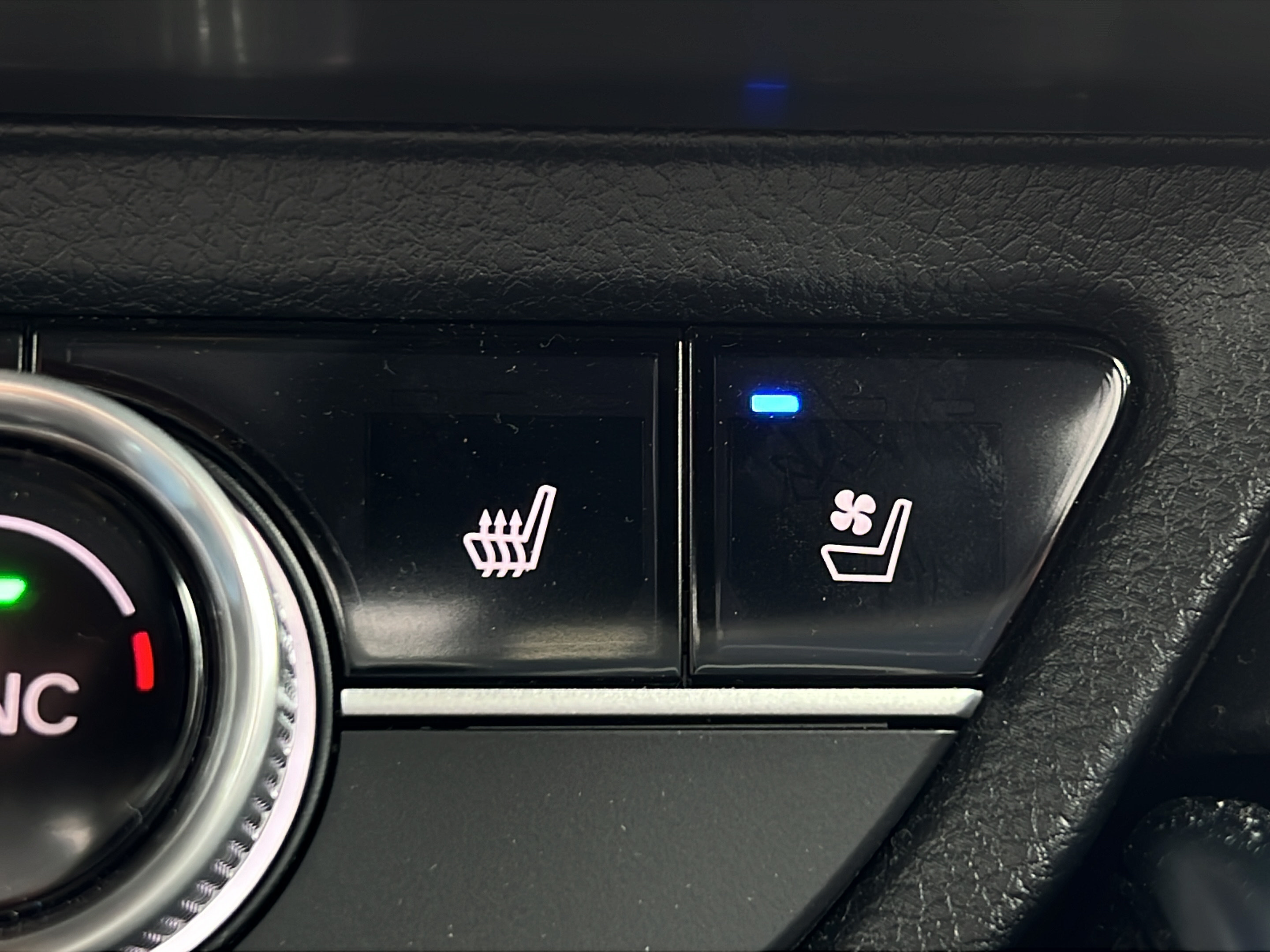 Used 2025 Acura ADX A-Spec FWD image 20
