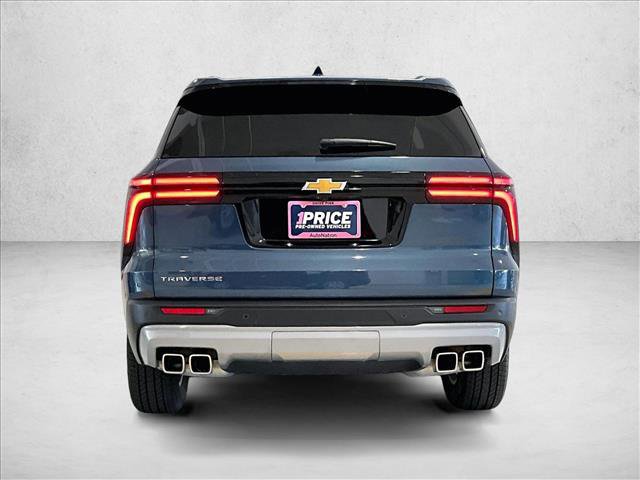 Used 2026 Chevrolet Traverse LT FWD video 4