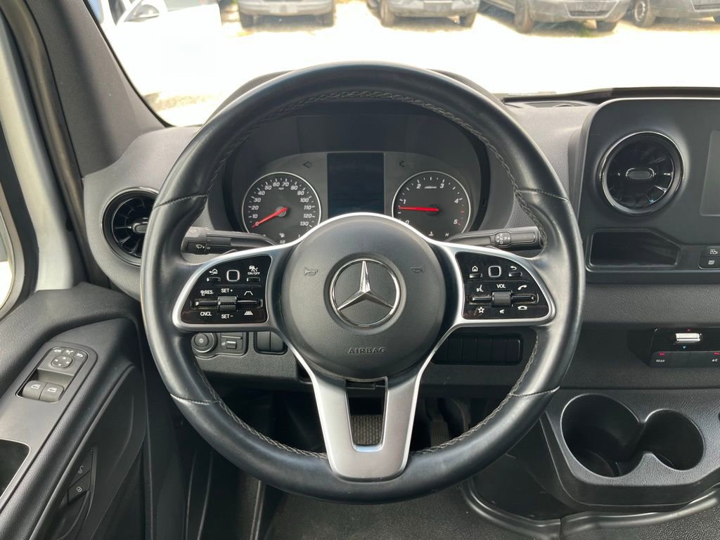 Used 2019 Mercedes-Benz Sprinter 2500 image 19