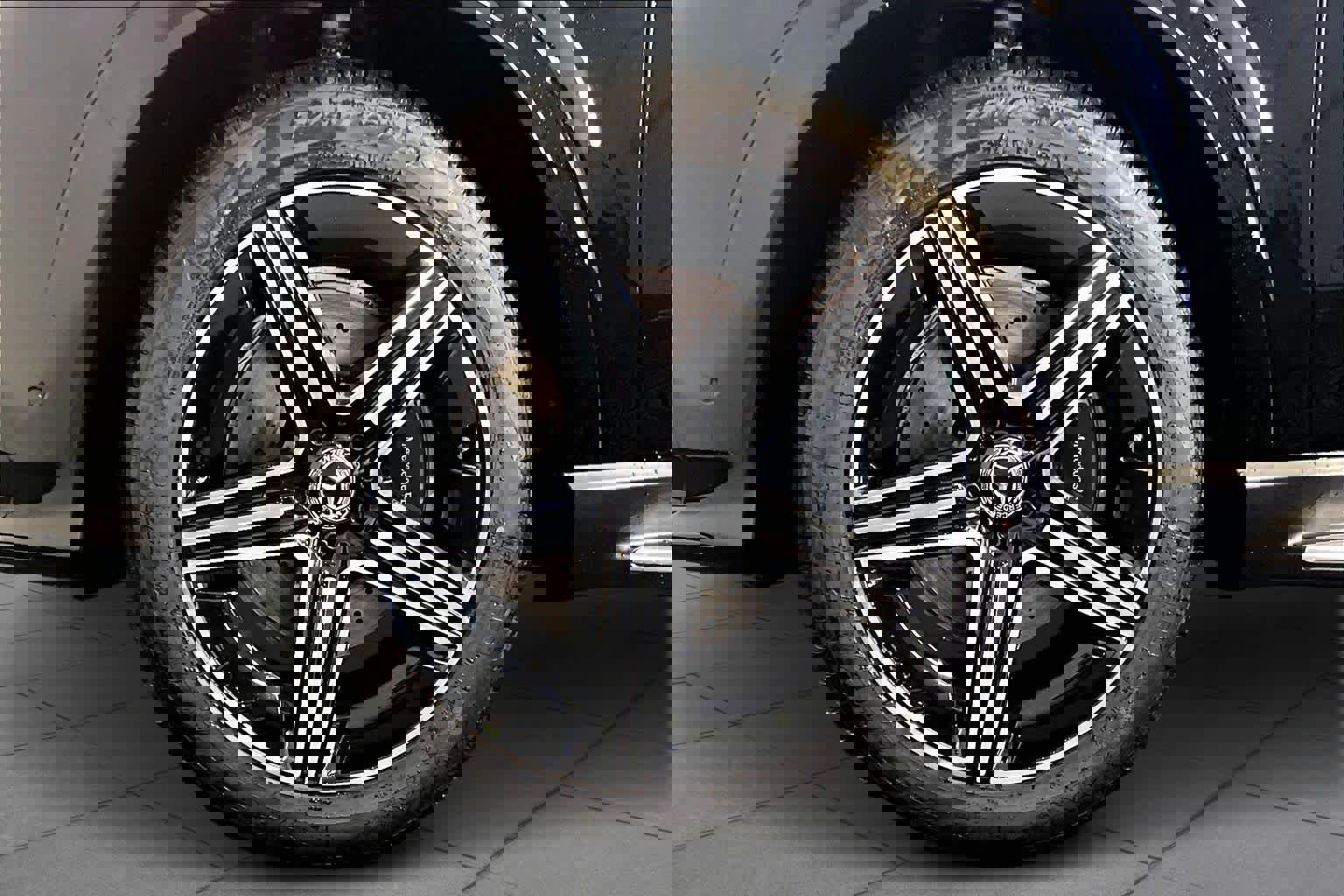 New 2026 Mercedes-Benz GLE 350 4MATIC image 17