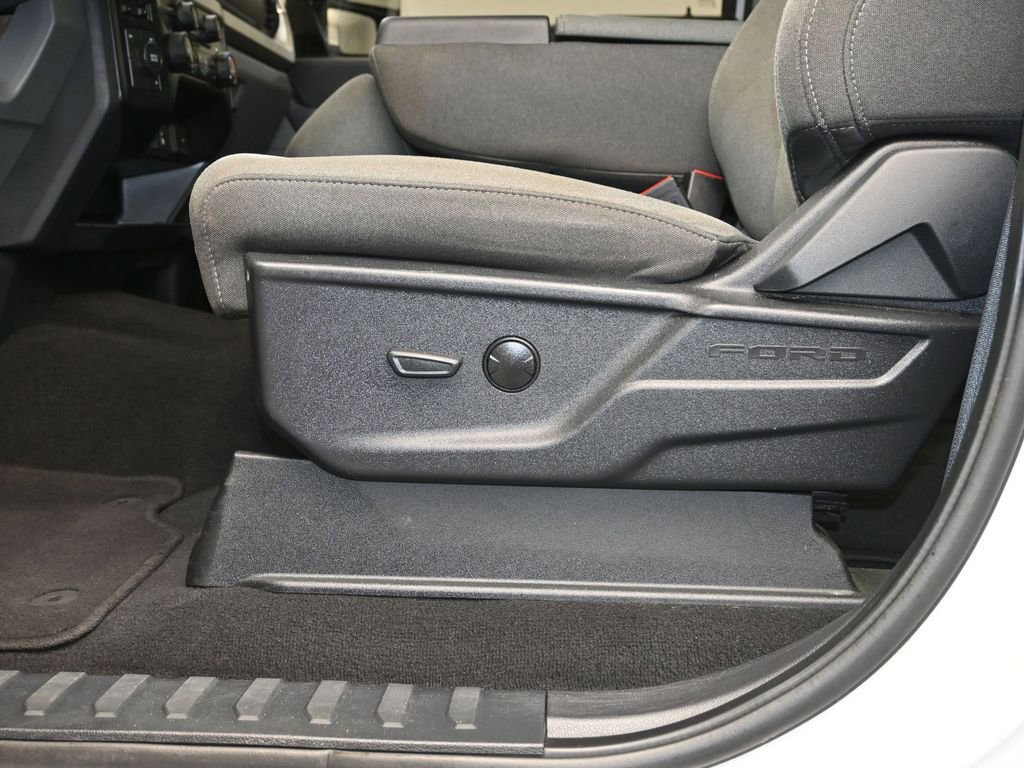 Certified 2024 Ford F350 XLT image 14
