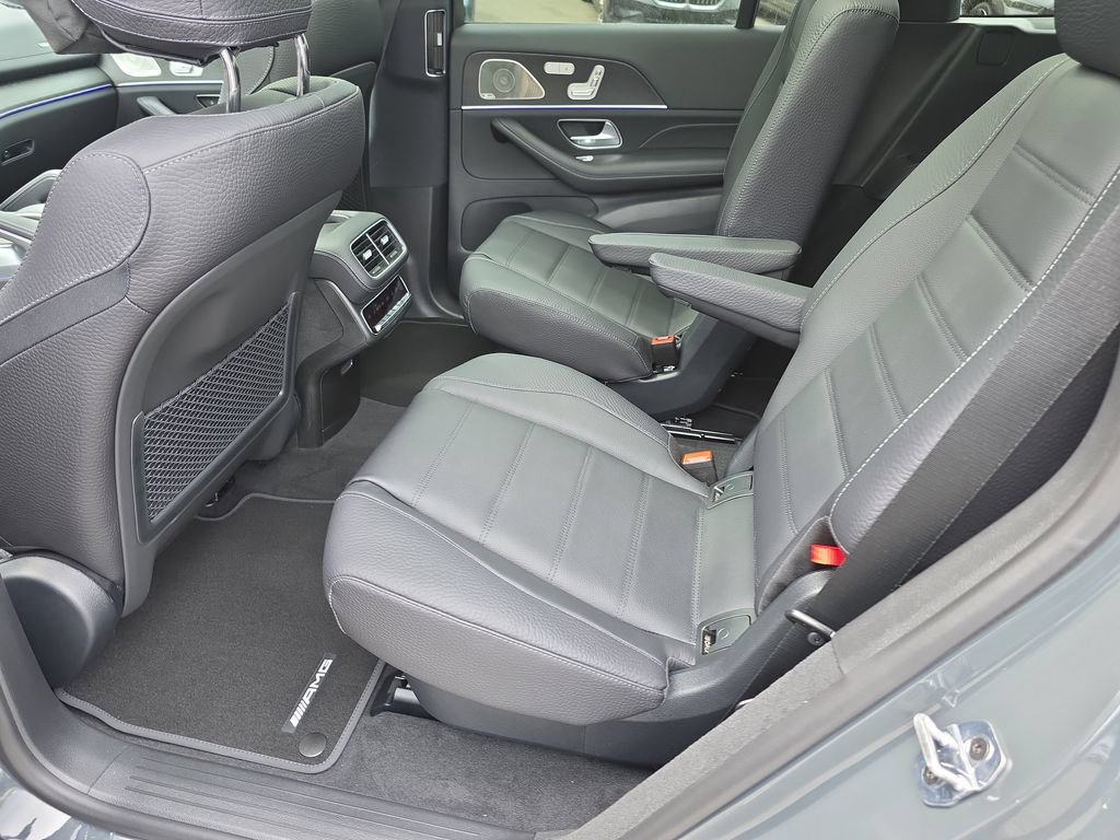 New 2026 Mercedes-Benz GLS 450 4MATIC image 10