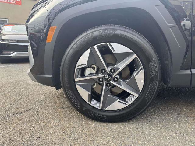 Certified 2025 Hyundai Tucson SEL image 8