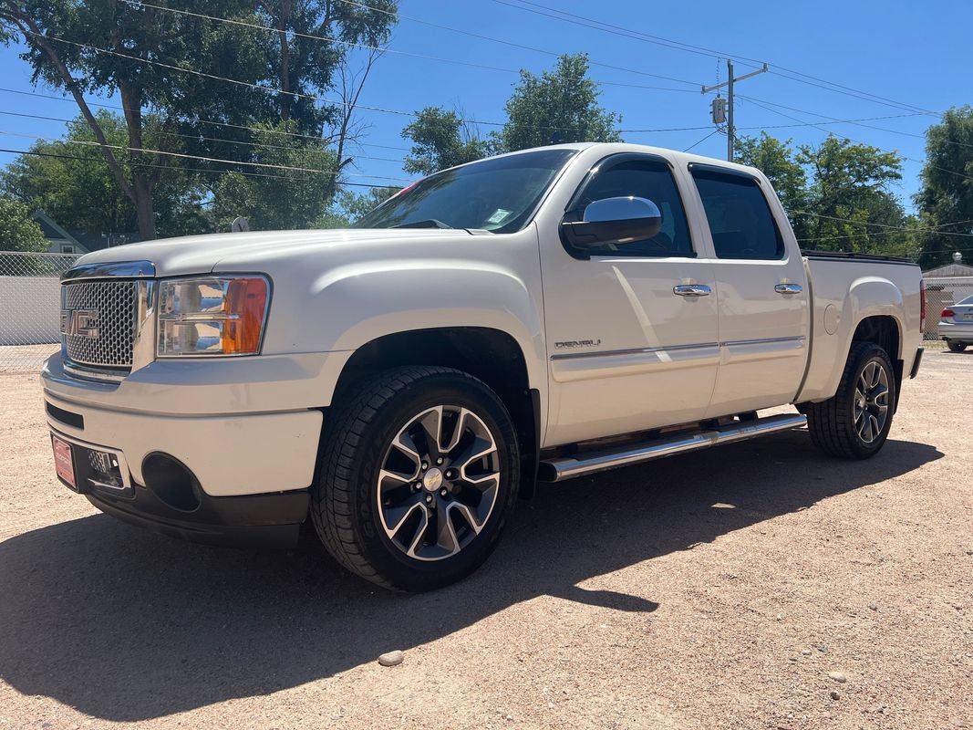Used 2013 GMC Sierra 1500 Denali AWD/4WD image 3
