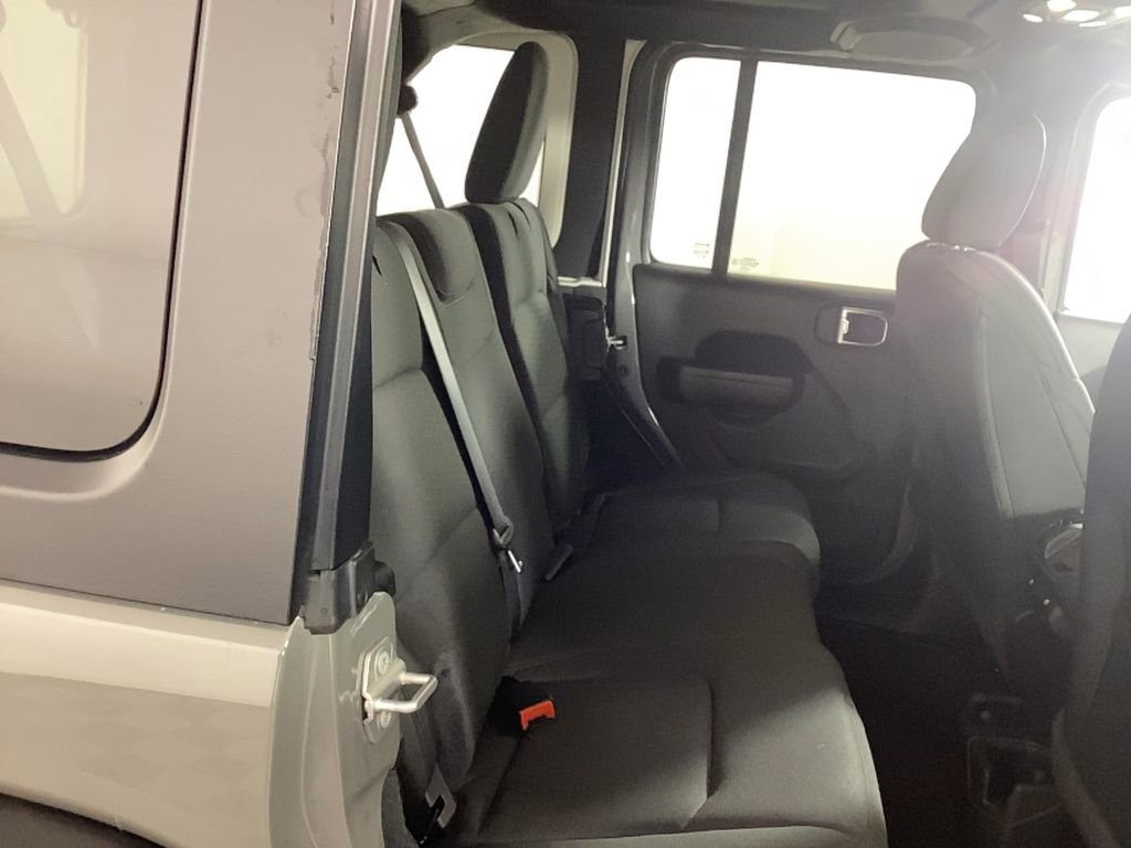Used 2021 Jeep Wrangler Unlimited Sport image 11