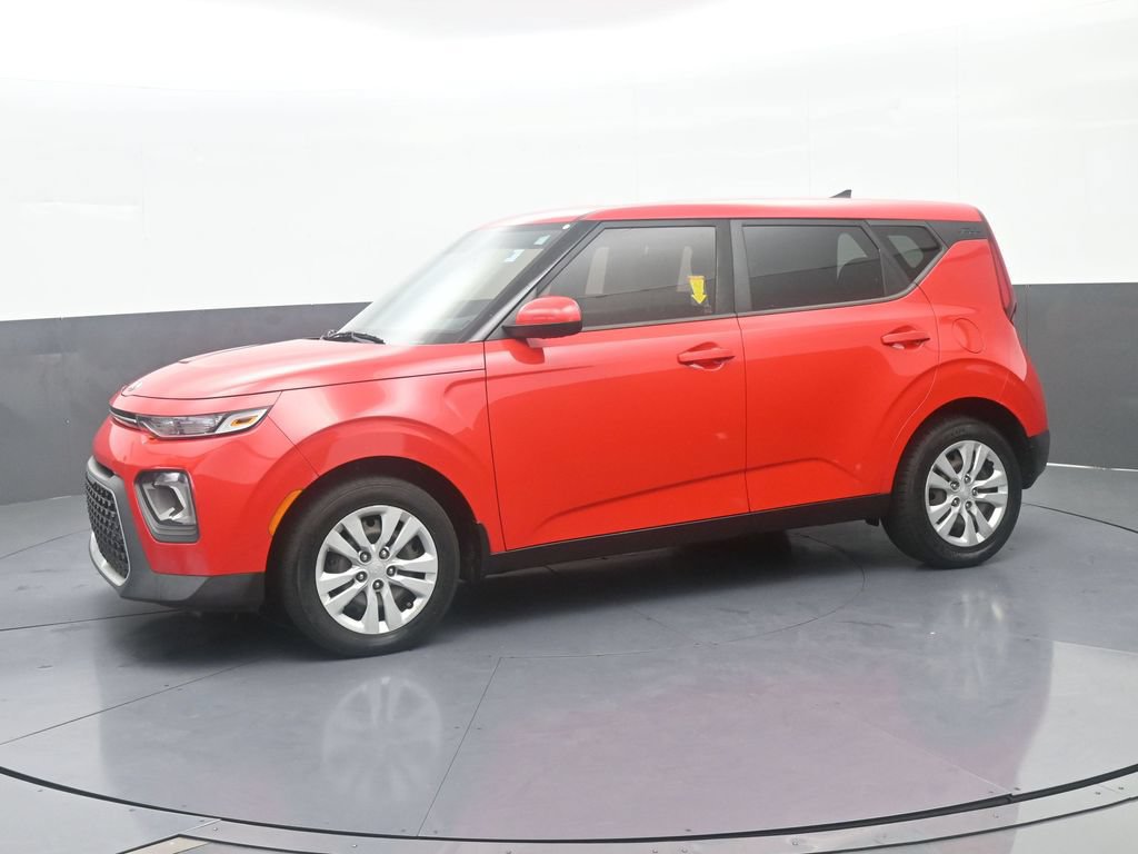 Used 2020 Kia Soul LX FWD image 2