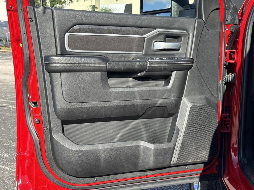 Used 2024 RAM 2500 Big Horn image 21