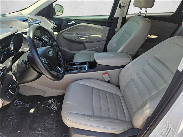 Used 2017 Ford Escape Titanium FWD image 17