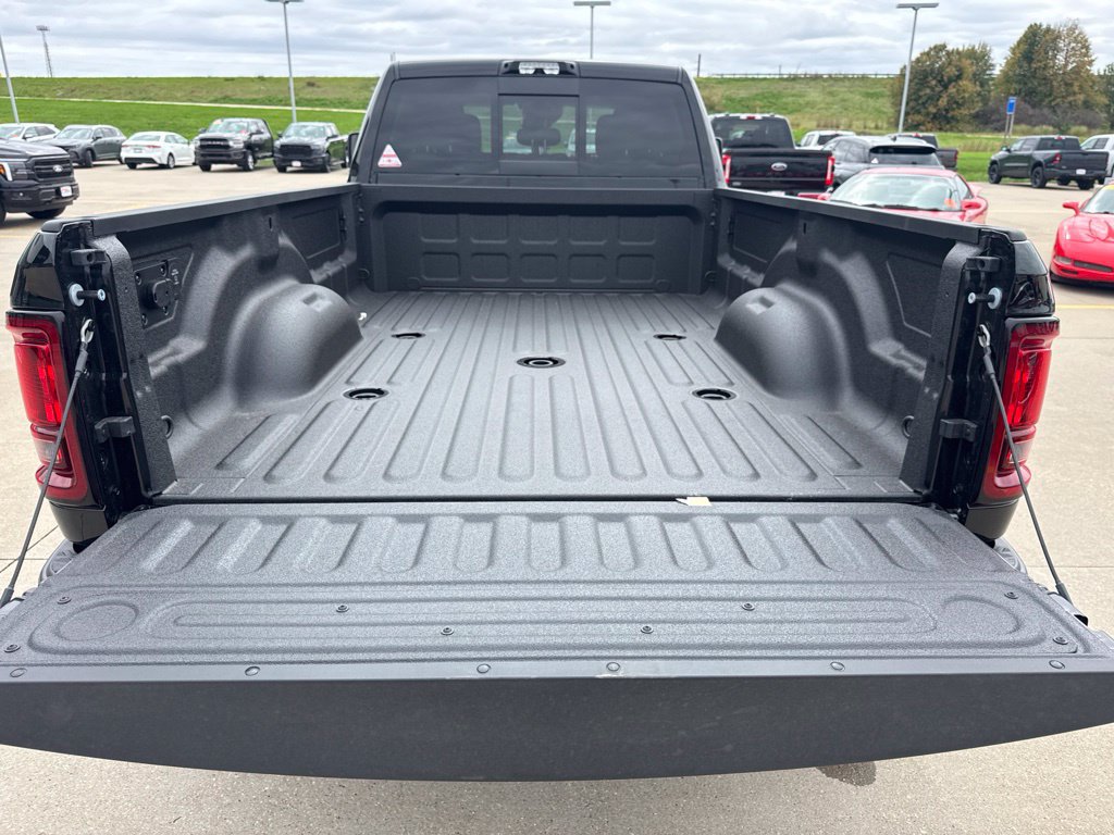 New 2027 RAM 3500 Tradesman AWD/4WD image 10