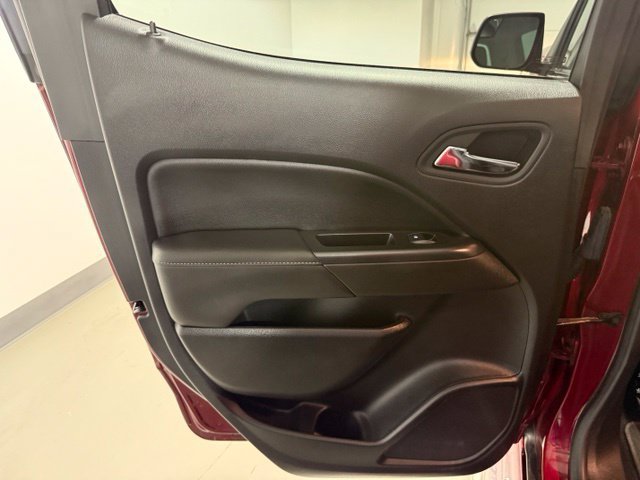 Used 2017 GMC Canyon SLE w/ SLE Convenience Package AWD/4WD image 19