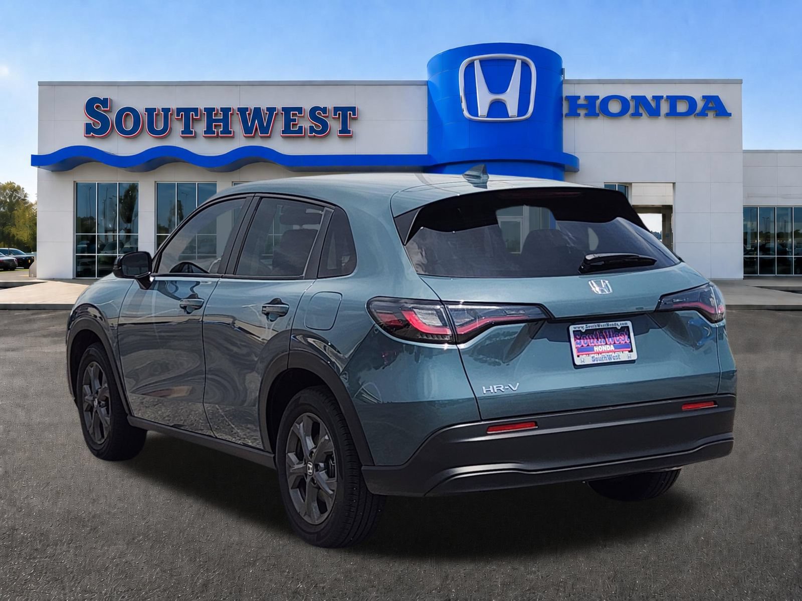 Used 2027 Honda HR-V LX image 4