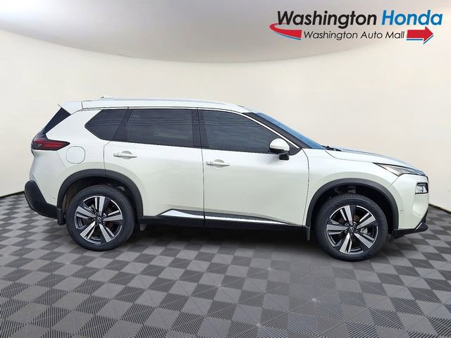 Used 2023 Nissan Rogue SL w/ SL Premium Package image 7