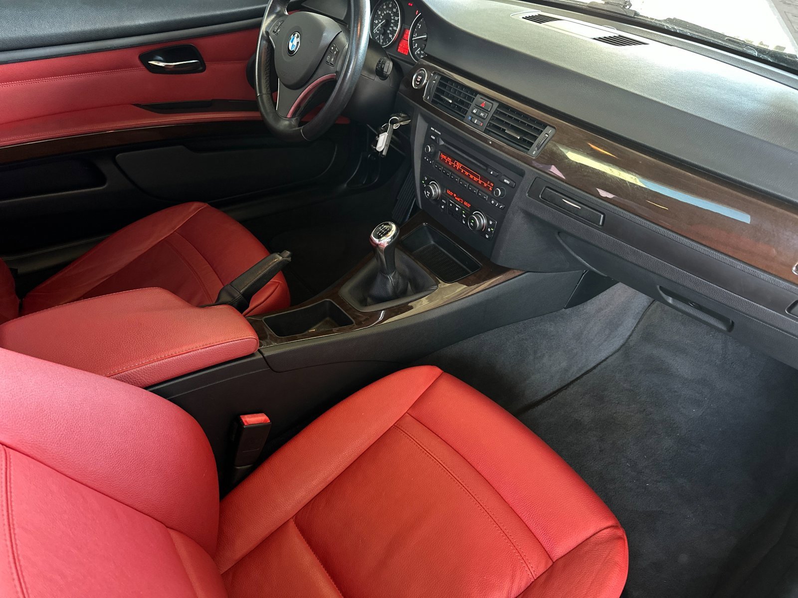 Used 2011 BMW 328i Coupe image 14