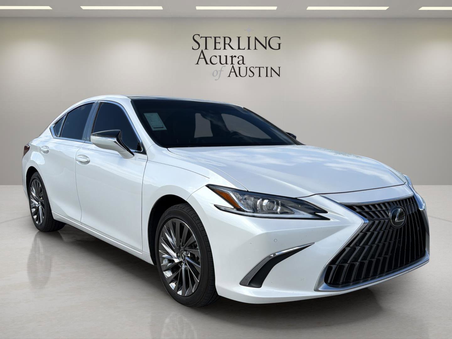 Used 2024 Lexus ES 350 w/ Technology Package