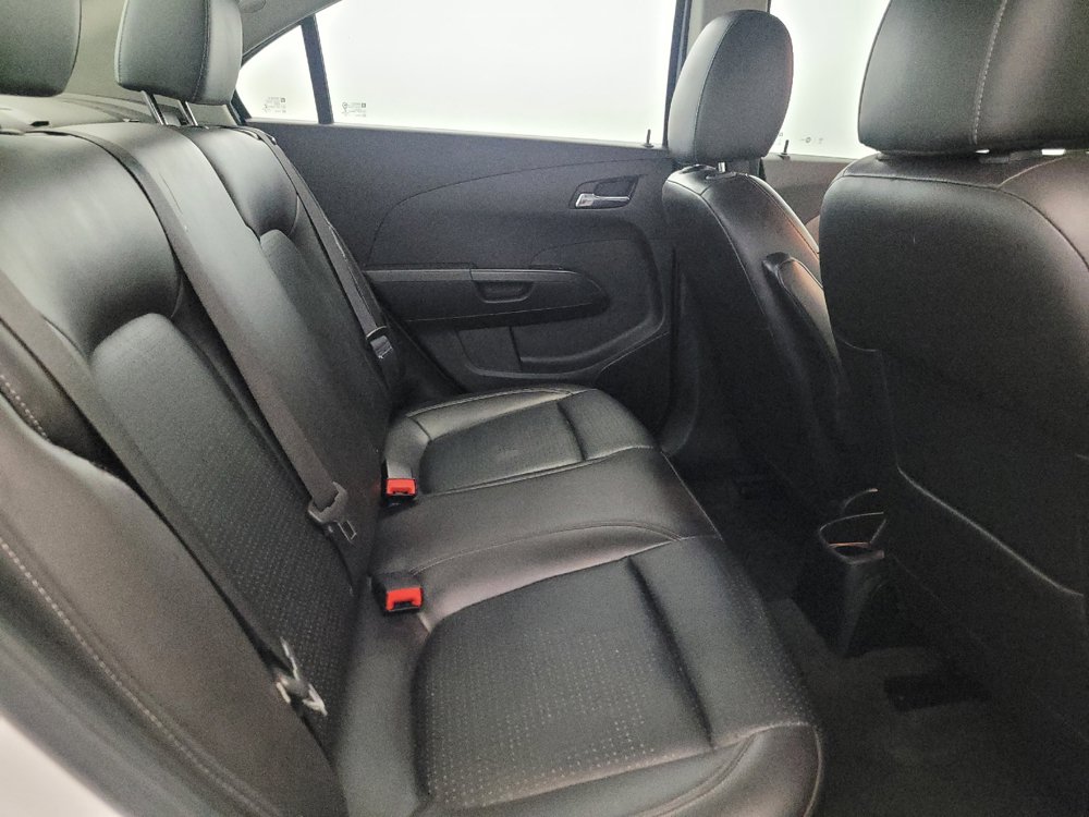 Used 2018 Chevrolet Sonic Premier FWD image 19
