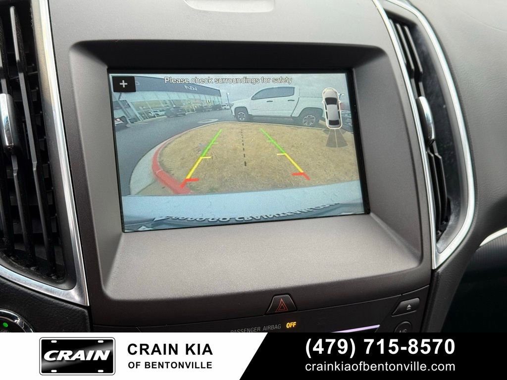 Used 2017 Ford Edge Titanium FWD image 15