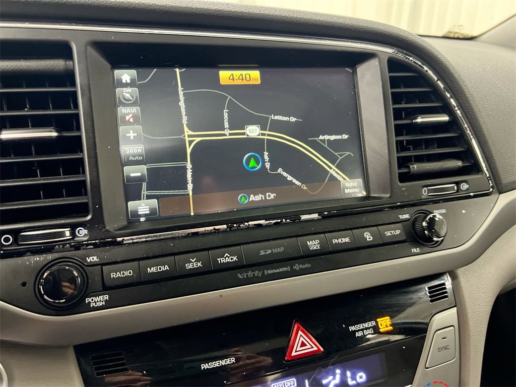 Used 2017 Hyundai Elantra Limited w/ Limited Tech Package 04 image 14
