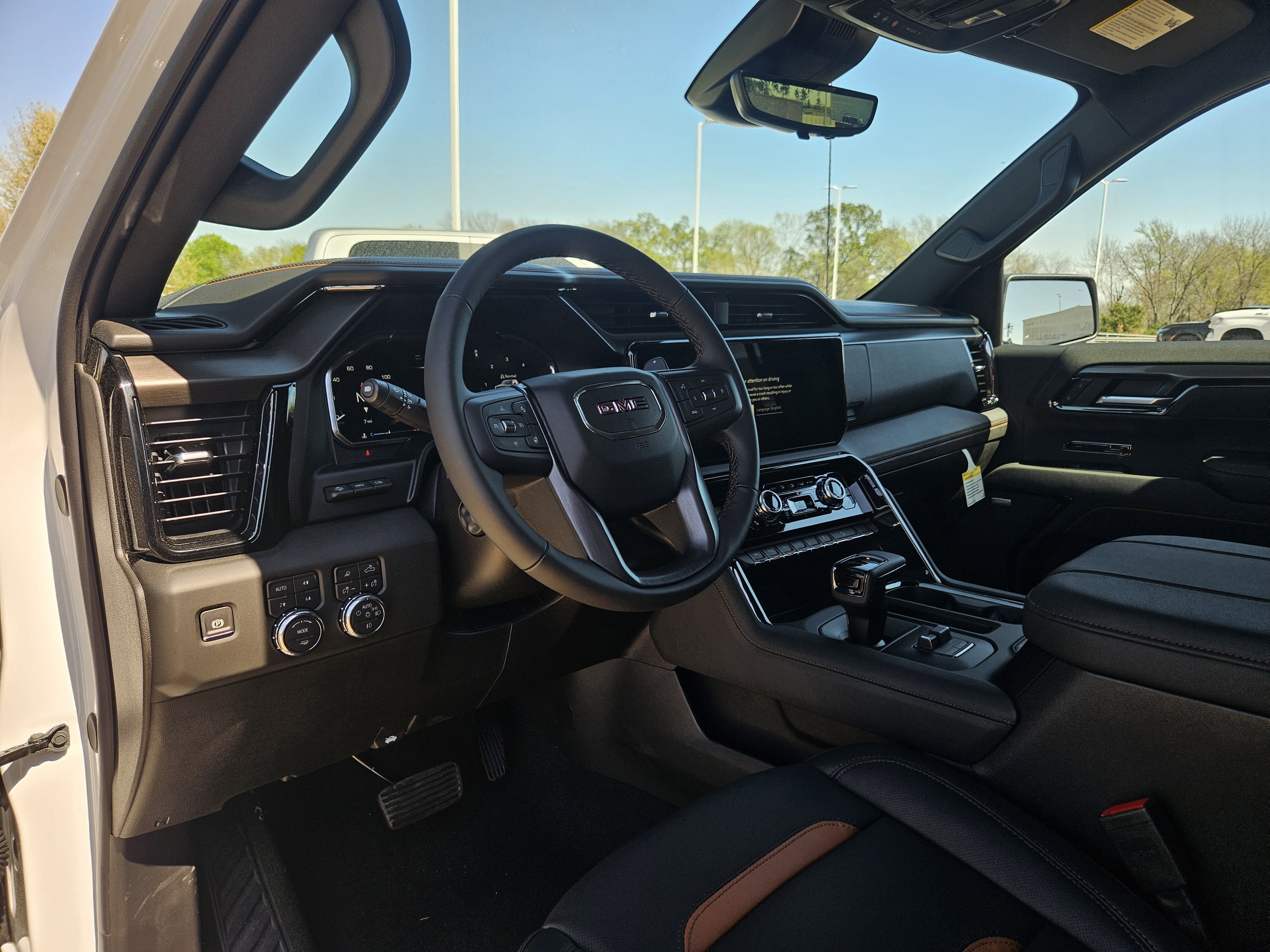 New 2026 GMC Sierra 1500 AT4 w/ AT4 Premium Package AWD/4WD image 13