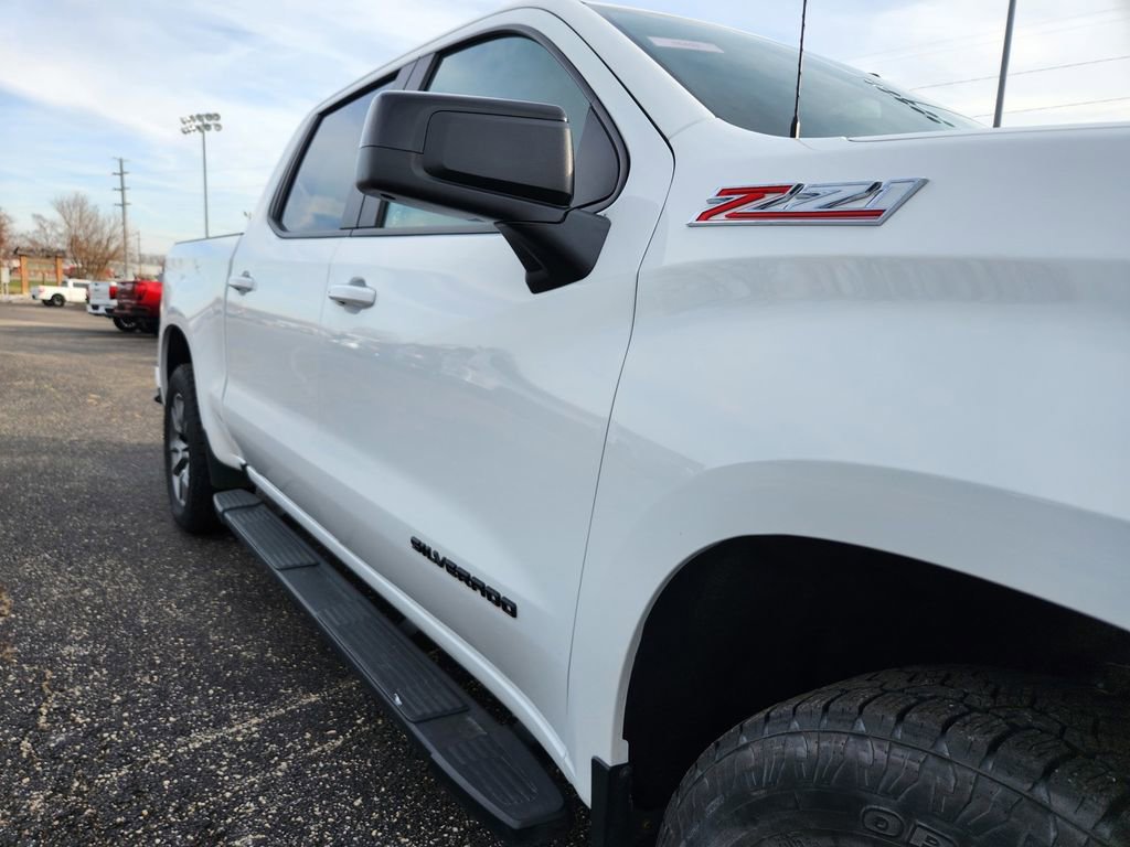 Used 2021 Chevrolet Silverado 1500 RST w/ Z71 Off-Road Package AWD/4WD image 39