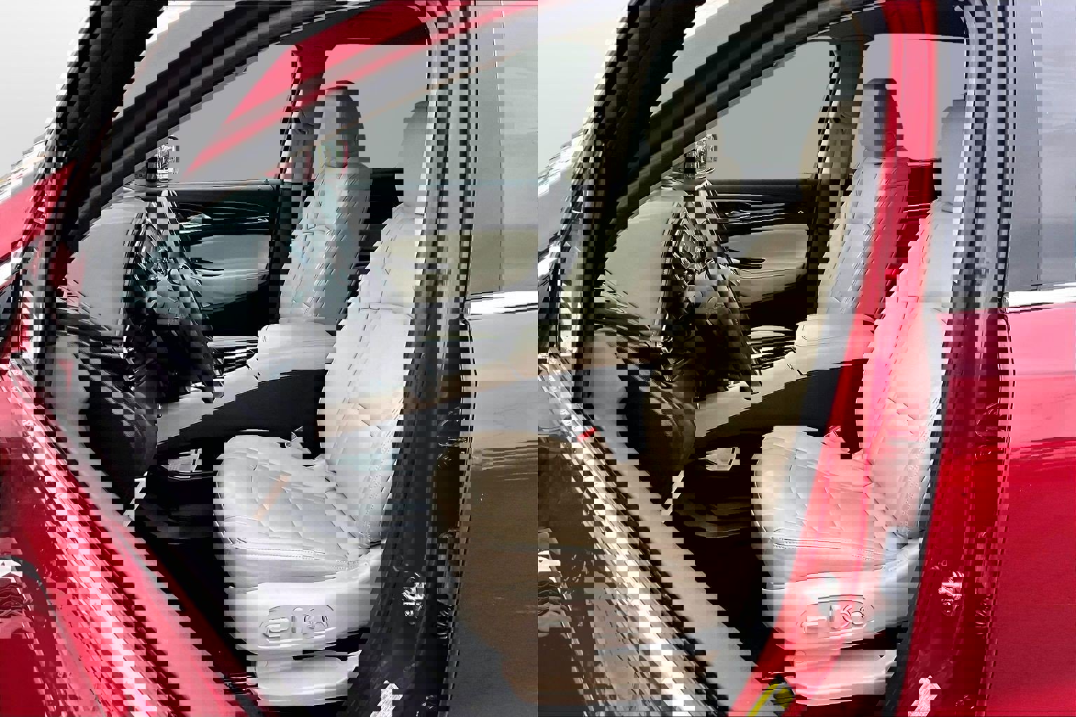 Used 2020 Buick Enclave Premium w/ Sun and Sites Package image 15