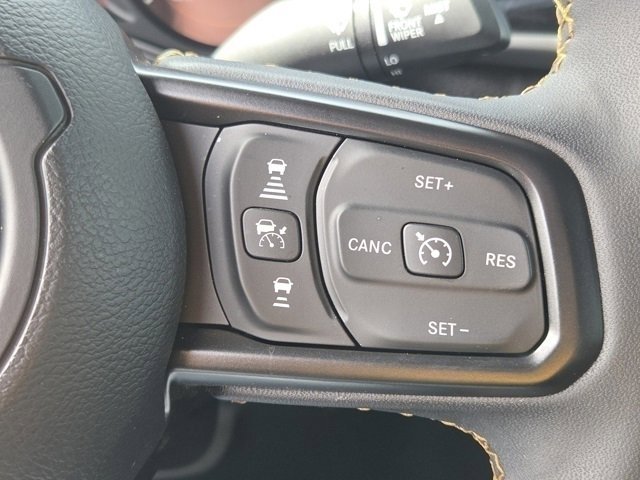 Used 2024 Jeep Wrangler Sport S AWD/4WD image 15