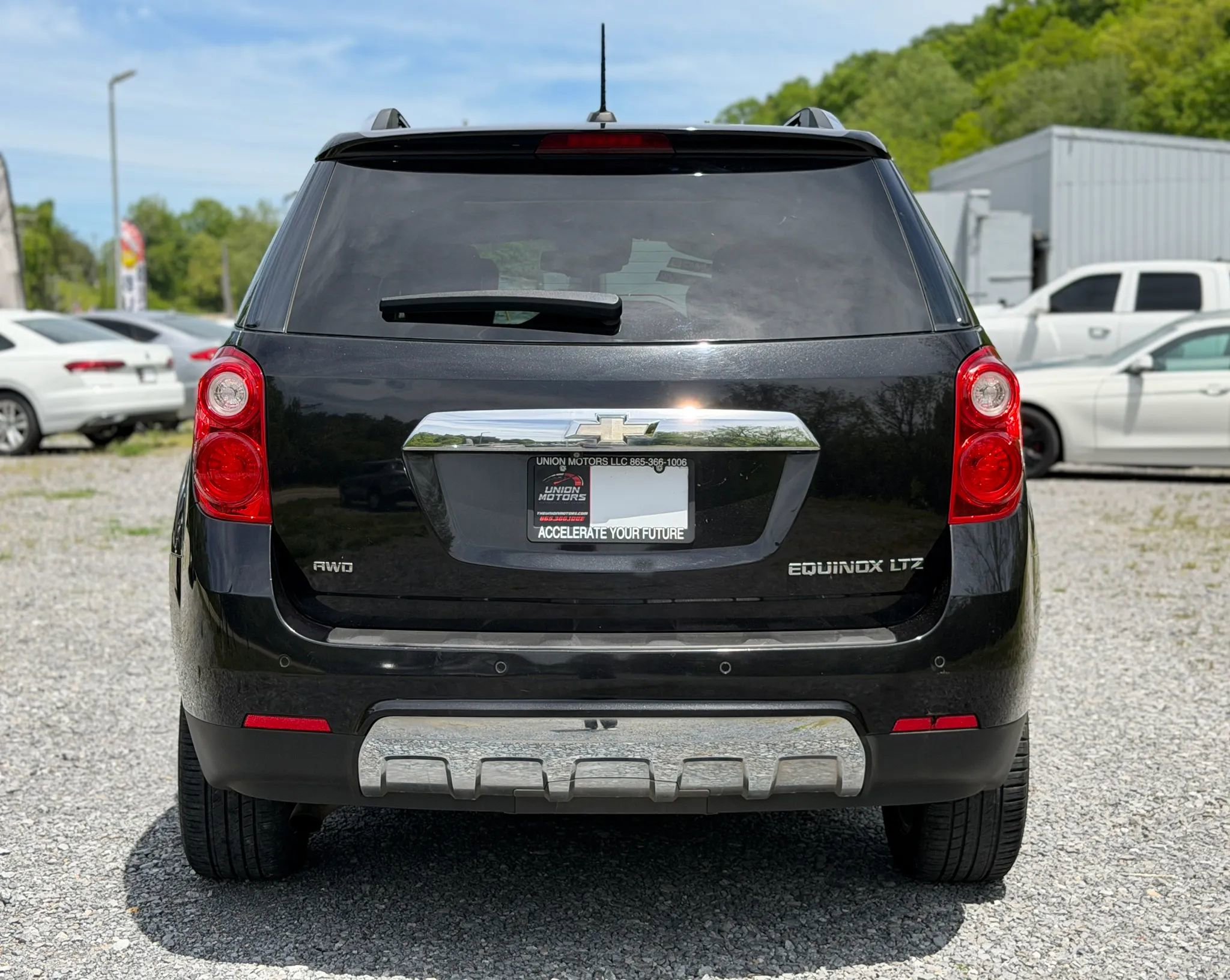 Used 2015 Chevrolet Equinox LTZ AWD/4WD image 5