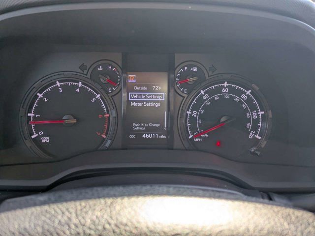 Used 2022 Toyota 4Runner SR5 Premium w/ Moonroof Package AWD/4WD image 22