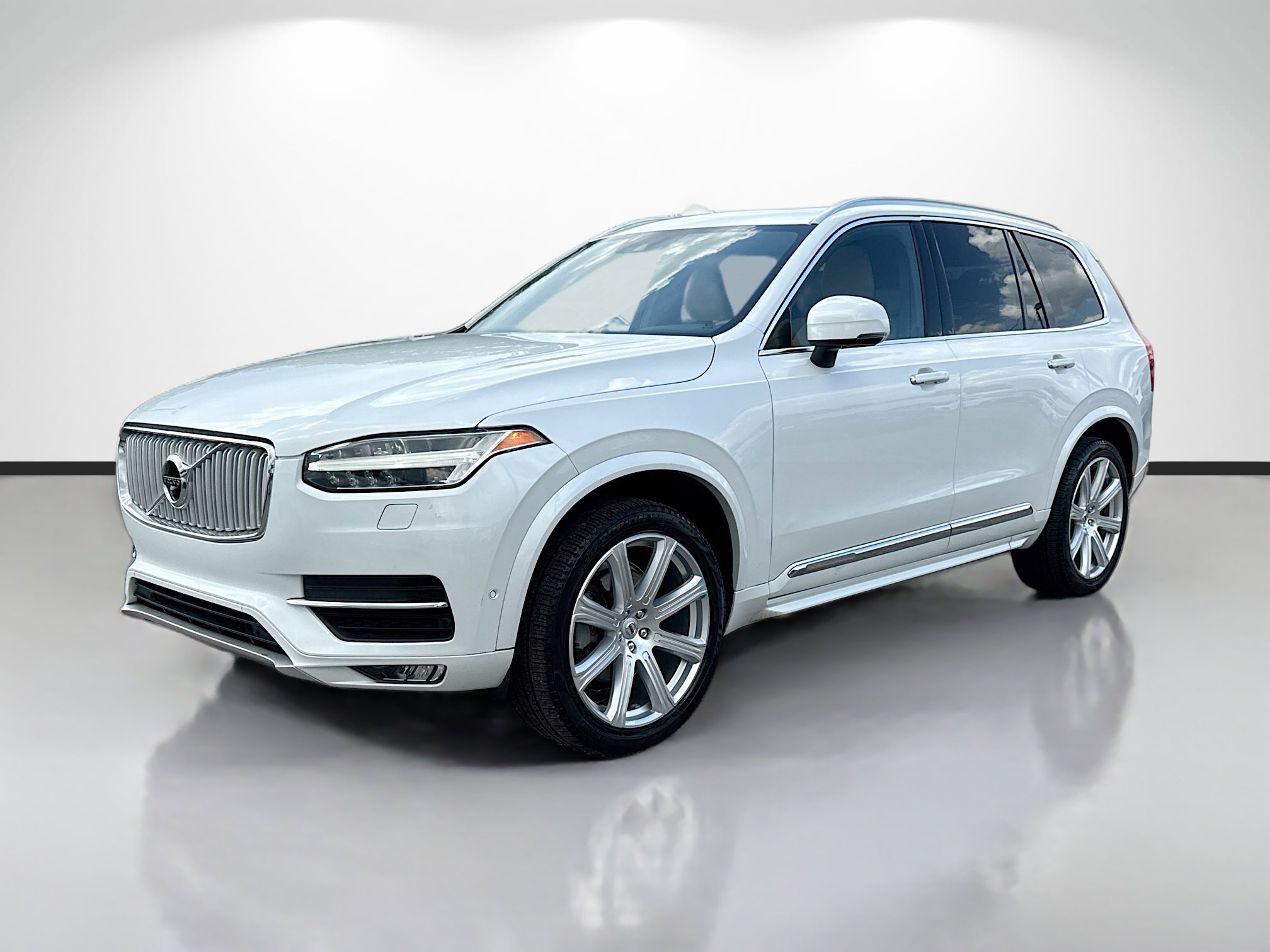 Used 2018 Volvo XC90 T6 Inscription w/ Convenience Package AWD/4WD image 7