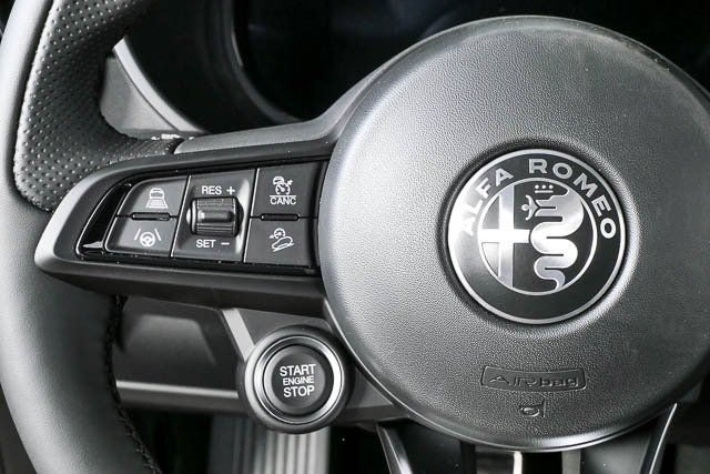 New 2026 Alfa Romeo Stelvio Sprint AWD/4WD image 11