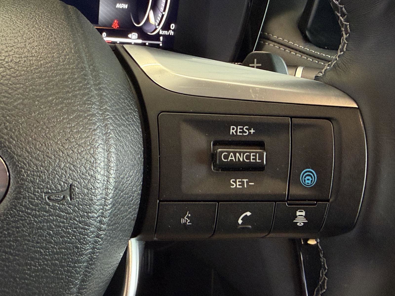 Used 2023 INFINITI QX60 Sensory w/ Vision Package AWD/4WD image 19