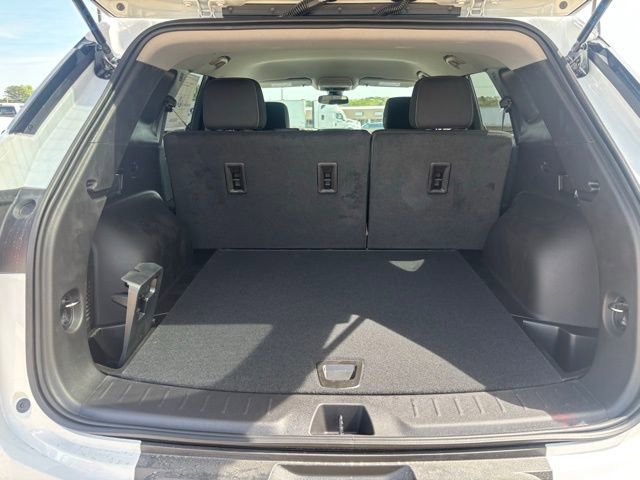 New 2026 Chevrolet Blazer LT FWD image 10