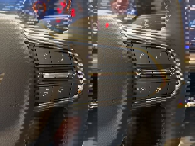 New 2026 Chevrolet Suburban Premier image 19