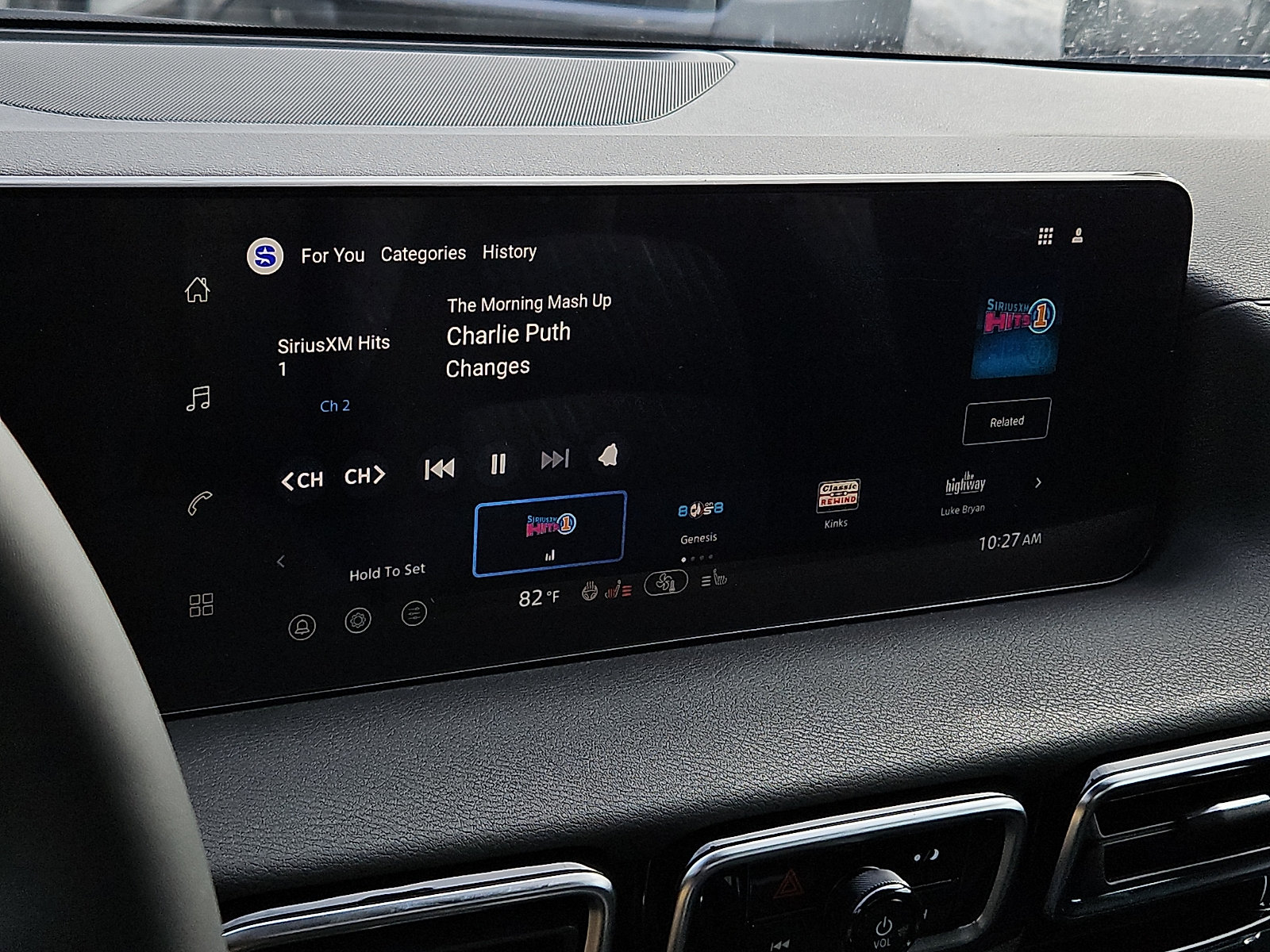 New 2026 Nissan Sentra SV w/ SV Convenience Package FWD image 14