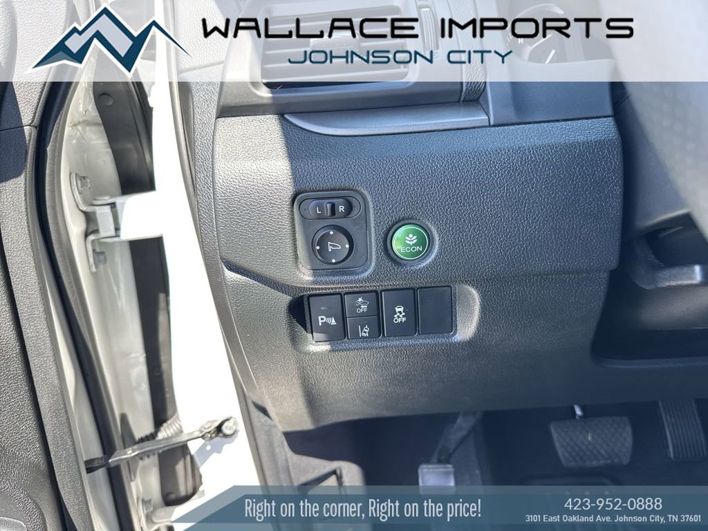 Used 2023 Honda Passport EX-L image 32