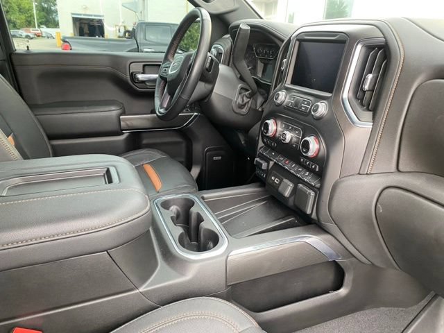 Used 2022 GMC Sierra 1500 AT4 w/ AT4 Premium Package AWD/4WD image 4