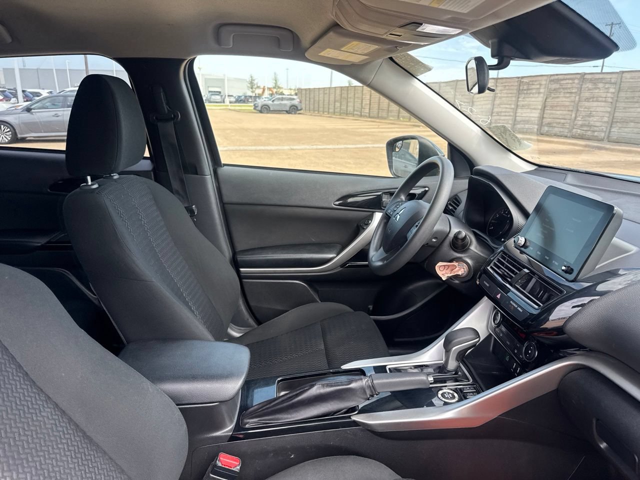 Used 2023 Mitsubishi Eclipse Cross LE AWD/4WD image 26