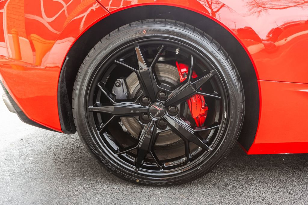 Used 2023 Chevrolet Corvette Stingray Preferred Cpe w/ Z51 Performance Package image 31