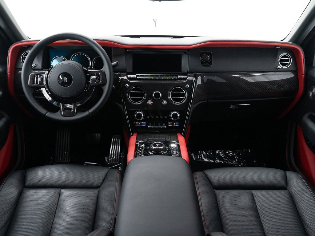 Certified 2024 Rolls-Royce Cullinan Black Badge w/ Dark Exterior Package image 32