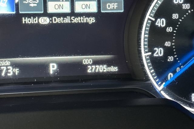 Used 2023 Toyota Venza LE AWD/4WD image 30