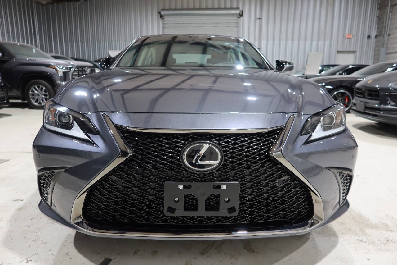 Used 2025 Lexus ES 300h F Sport w/ Accessory Package (Z2) FWD image 8