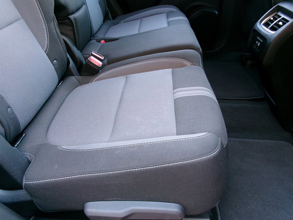 Used 2025 Chevrolet Blazer LT w/ Driver Confidence Package image 30