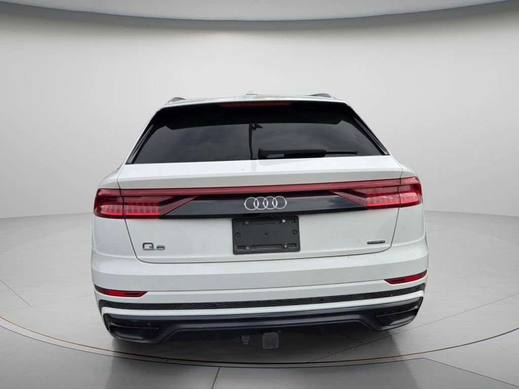 Used 2019 Audi Q8 Prestige AWD/4WD image 5